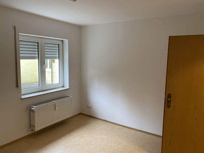 2 Zimmer Wohnung ab sofort (Ref: Jahnstraße 8, App. 1)