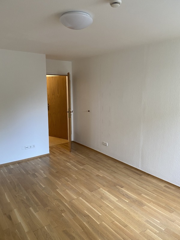 2 Zimmer Wohnung ab 01.09.2023 evtl. auch früher(Ref: Jahnstraße 8, App. 6)