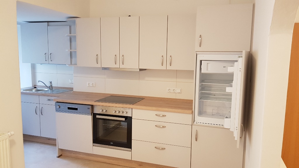 2 Zimmer Wohnung ab 01.08.2025(Ref : Kirchenpl. 4a, App 11)